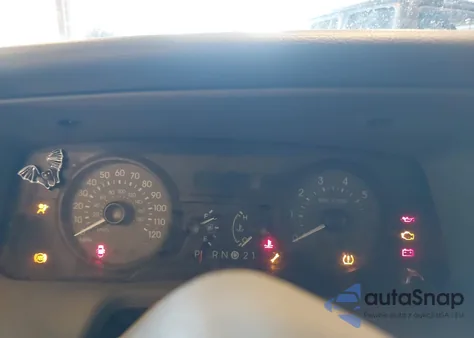 2008 Mercury Grand Marquis Gs из США, поврежденный, VIN 2MEFM74V58X630718